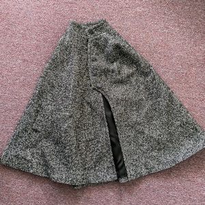 Vivienne Tam Wool Cape size S